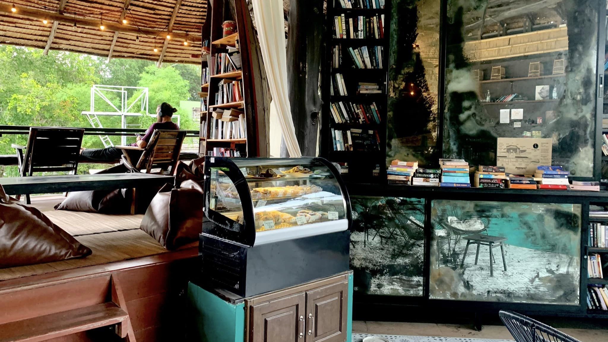 Footprint Cafes Koh Phangan inside bookshelf bakery
